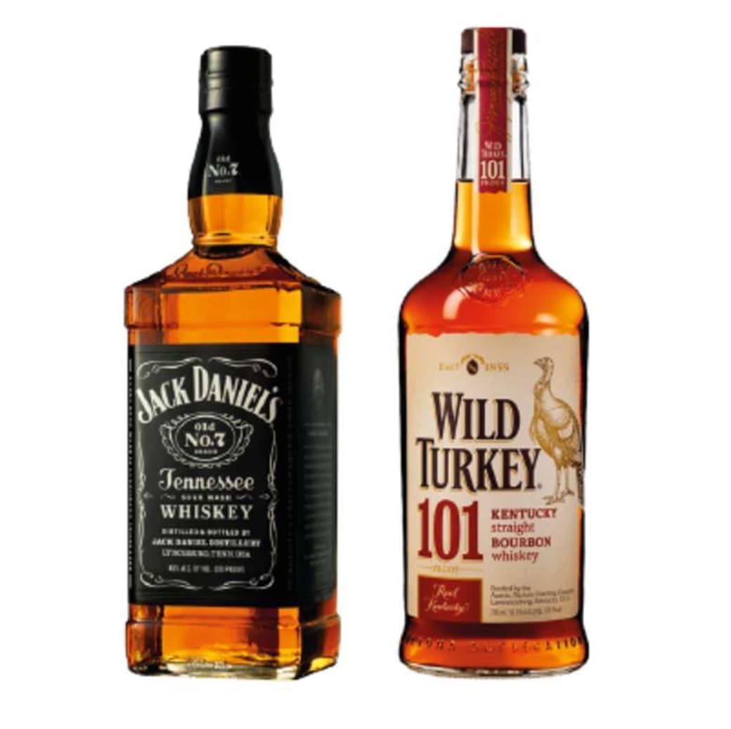 BOURBON PACK: Whiskey Jack Daniels Old N7 750cc + Bourbon Wild Turkey 750cc_1