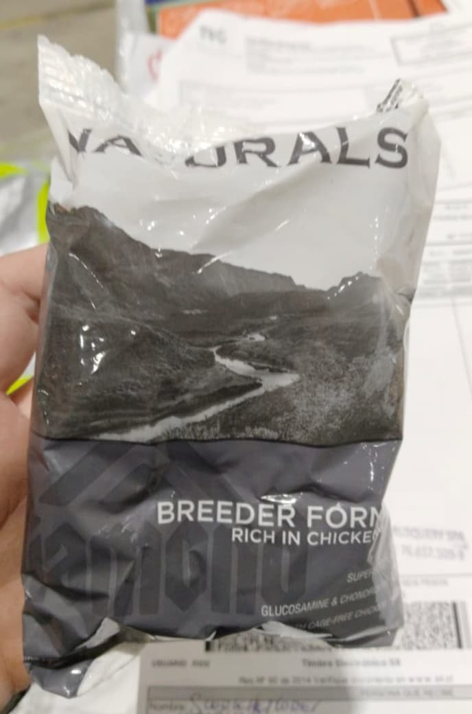Regalo Comida Perro Diamond Natural 170 grs_1