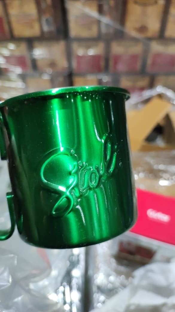 Mug Stolichnaya Verde_1