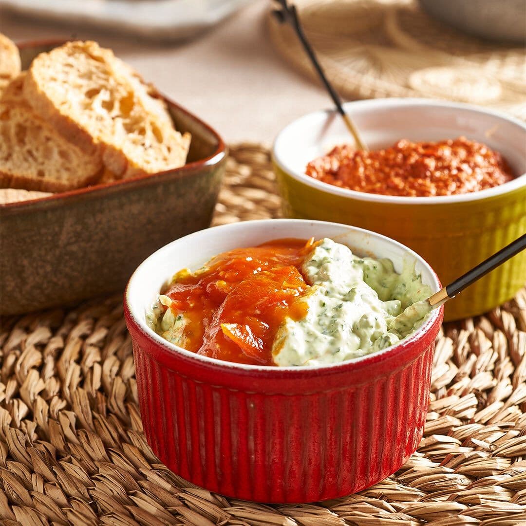 Dip de Cilantro y Tomates Confitados Foga Foords 250 grs (Congelado)_2