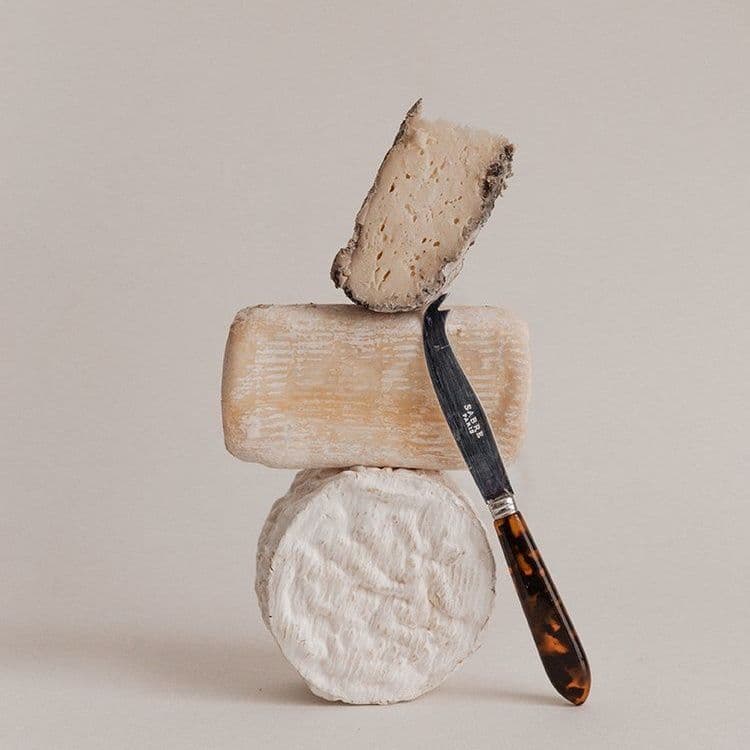 Queso Artigano Vino Rosso Cuña 147g_3