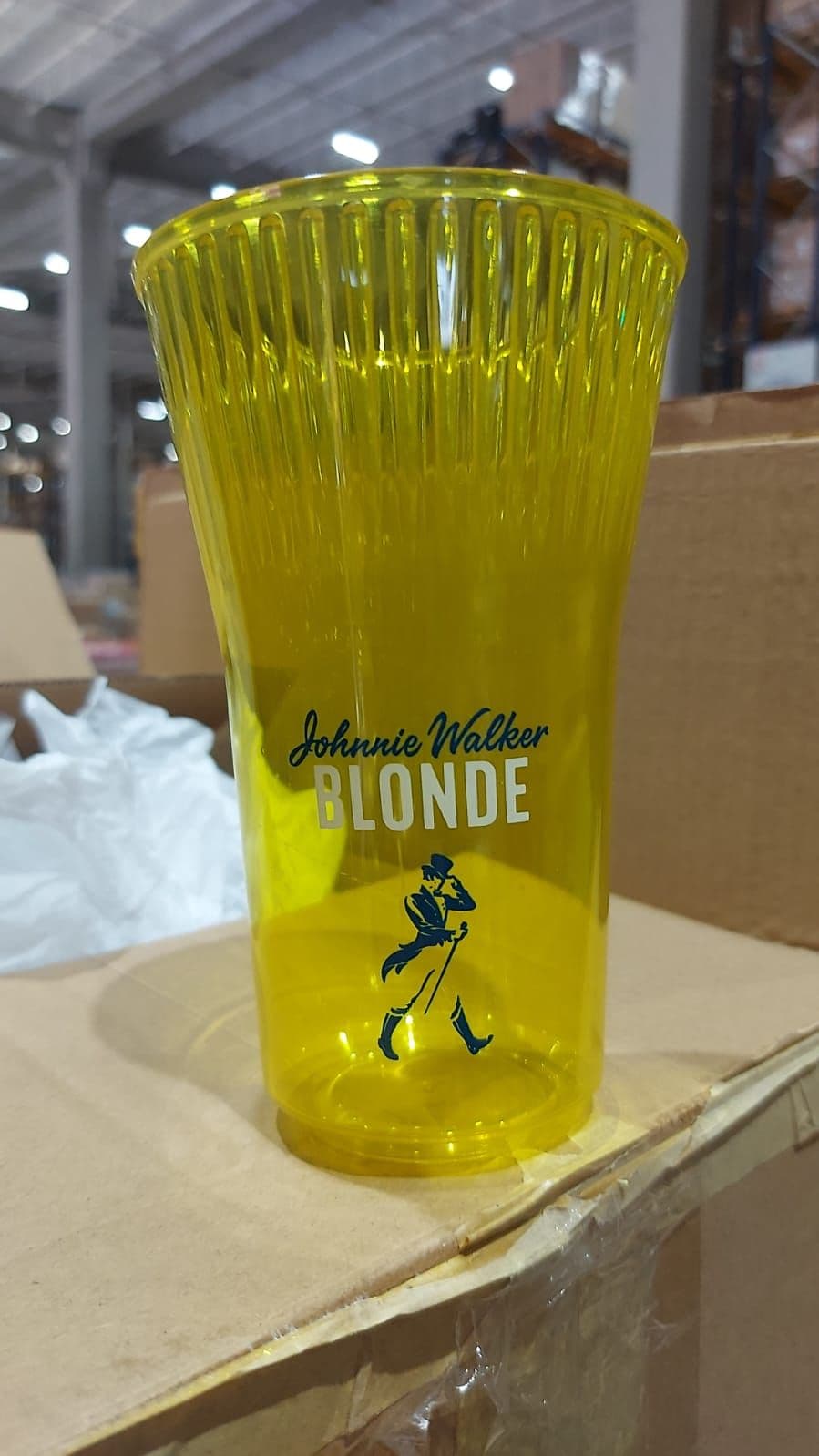 Vaso JW Blonde Plastico_1